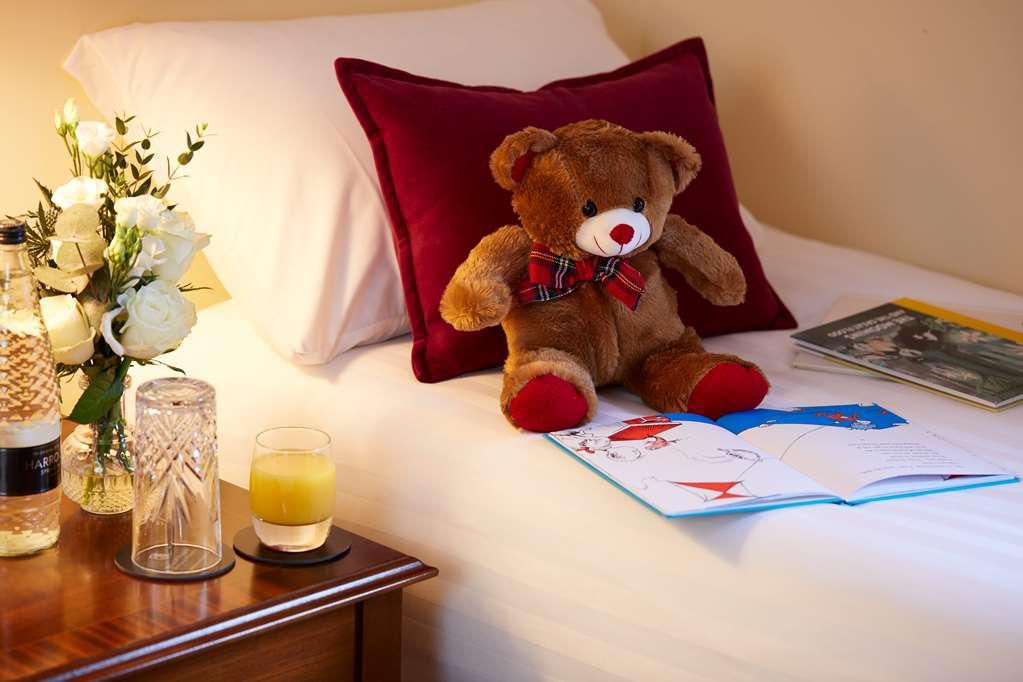 แมคโดนัลด์ ฮุสตัน เฮาส์ โฮเต็ล แอนด์ สปา Hotel Uphall ห้อง รูปภาพ